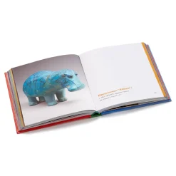 New I (Heart) Art Met Publications