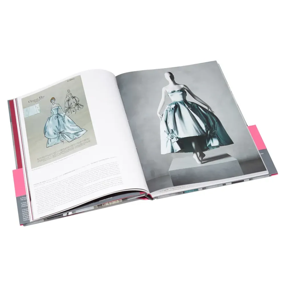 Fashion In Pursuit Of Fashion: The Sandy Schreier Collection Exhibition Catalogues