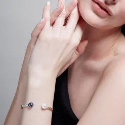Online Venus Pearl Silver Cuff, Black/White Bracelets
